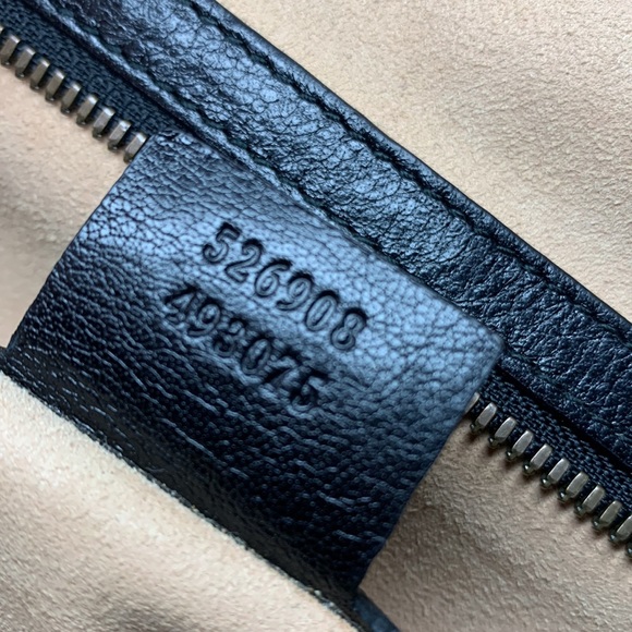 GUCCI
Calfskin Re(Belle) Backpack Black - Picture 7 of 16